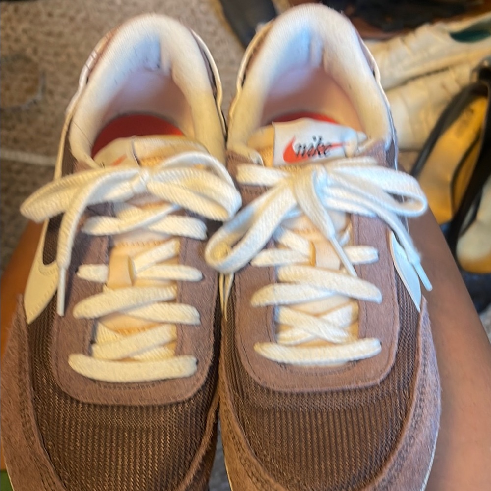 Nike Lavender and White Retro Sneakers